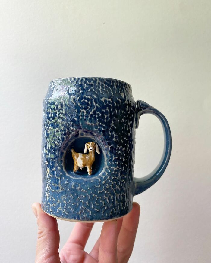 Ceramic-Mugs-Animal-Sculptures-Side-Ap-Curiosities