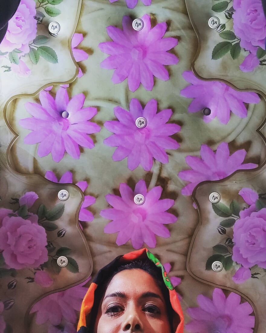 Journalist Has A Hobby Taking Pictures Of The Roof Of Taxis In Mumbai And His Collection Is Incredible