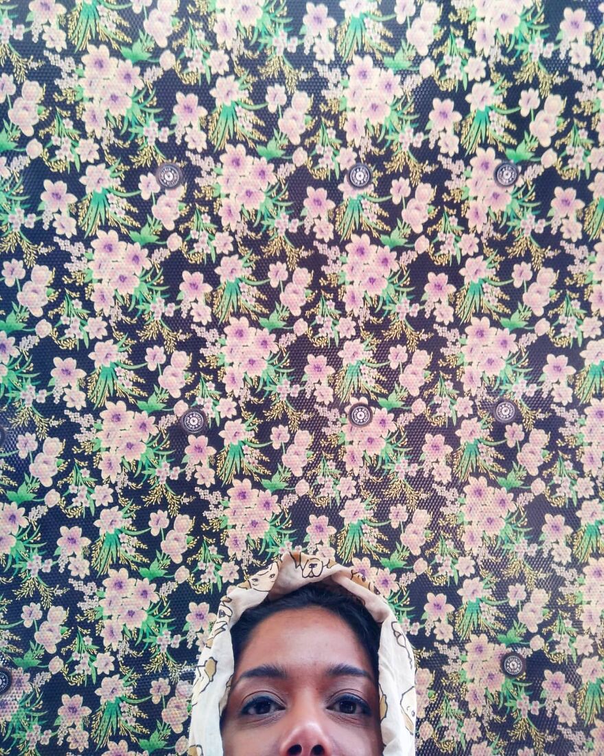 Journalist Has A Hobby Taking Pictures Of The Roof Of Taxis In Mumbai And His Collection Is Incredible