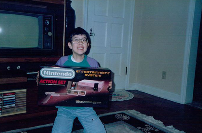 90s-Vintage-Christmas-Gifts-Photos