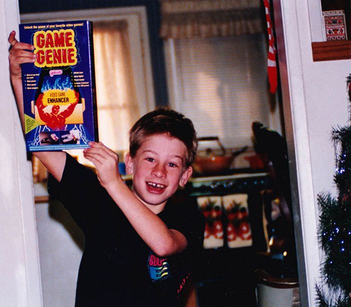 90s-Vintage-Christmas-Gifts-Photos