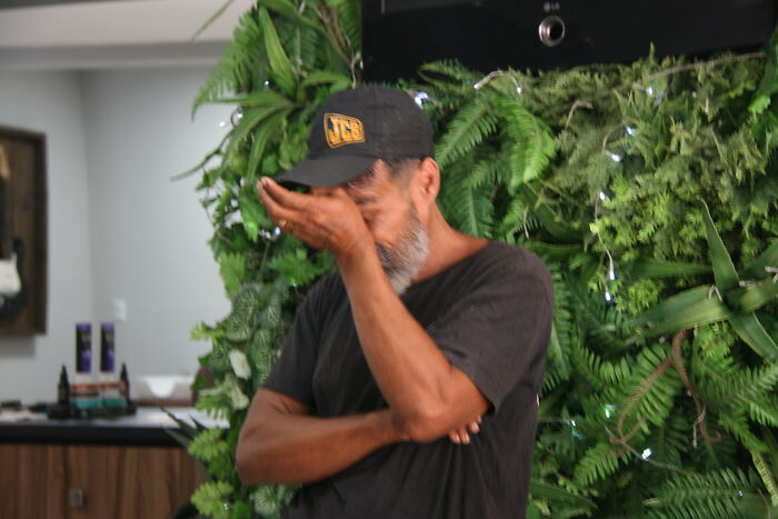 This Homeless Man Is Found By His Family Who Thought He Had Been Dead For 10 Years After His Transformation Photos Go Viral This Homeless Man Is Found By His Family Who Thought He Had Been Dead For 10 Years After His Transformation Photos Go Viral