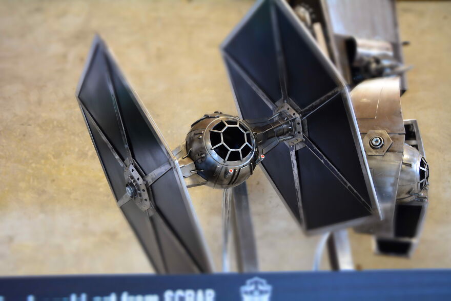 Amazing Metal Sculptures Of Chappie And Other Heroes Inspired By Movie Characters (40 Pics)