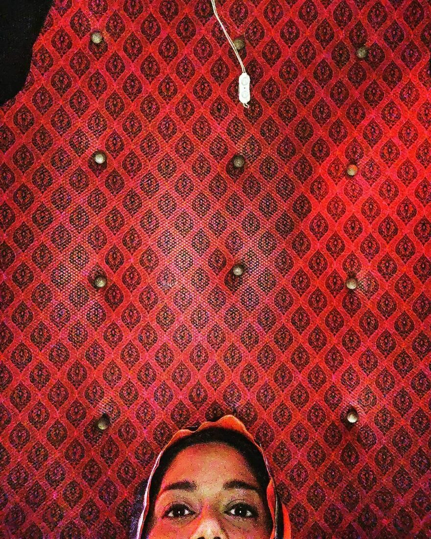 Journalist Has A Hobby Taking Pictures Of The Roof Of Taxis In Mumbai And His Collection Is Incredible