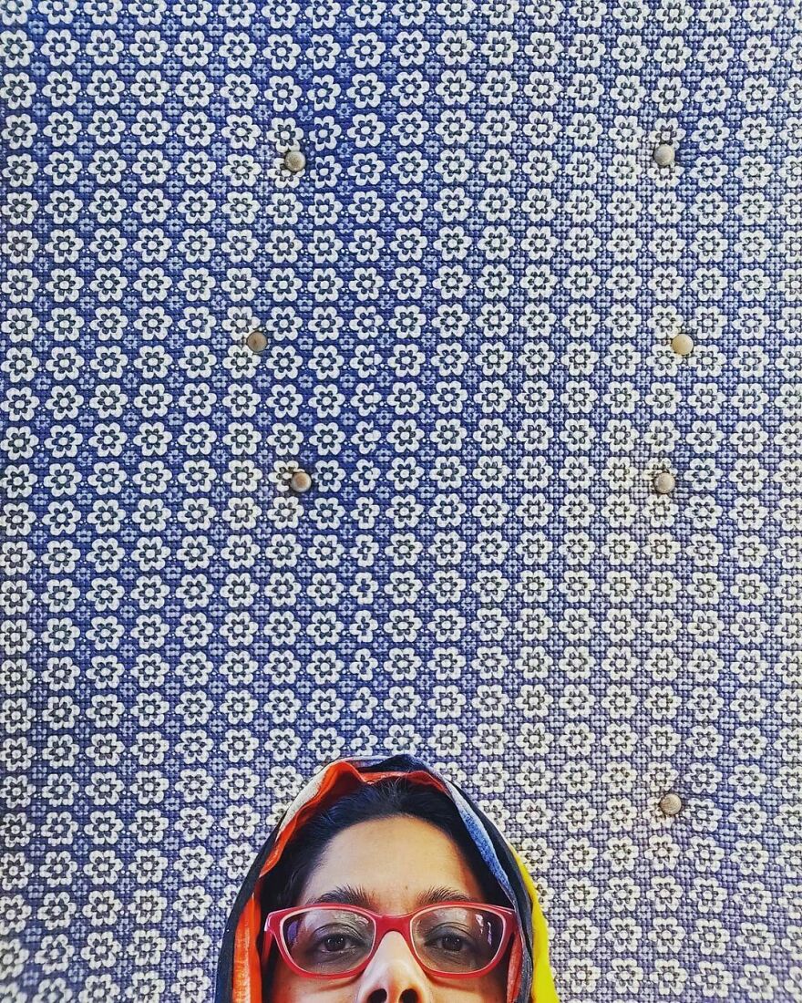 Journalist Has A Hobby Taking Pictures Of The Roof Of Taxis In Mumbai And His Collection Is Incredible