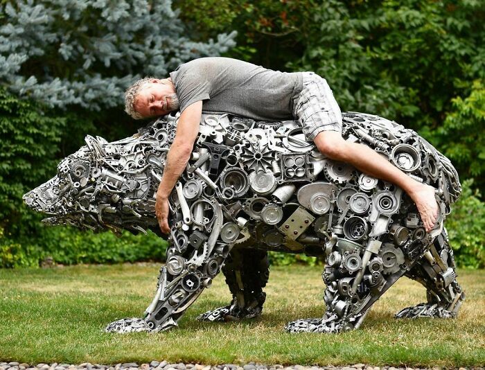 American Artist Brings Recycled Materials Back To Life, Here Are 30 Of His Incredible Sculptures
