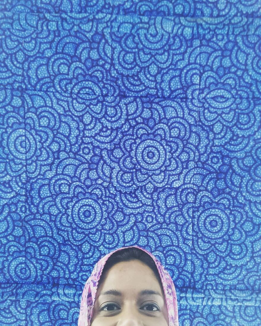 Journalist Has A Hobby Taking Pictures Of The Roof Of Taxis In Mumbai And His Collection Is Incredible