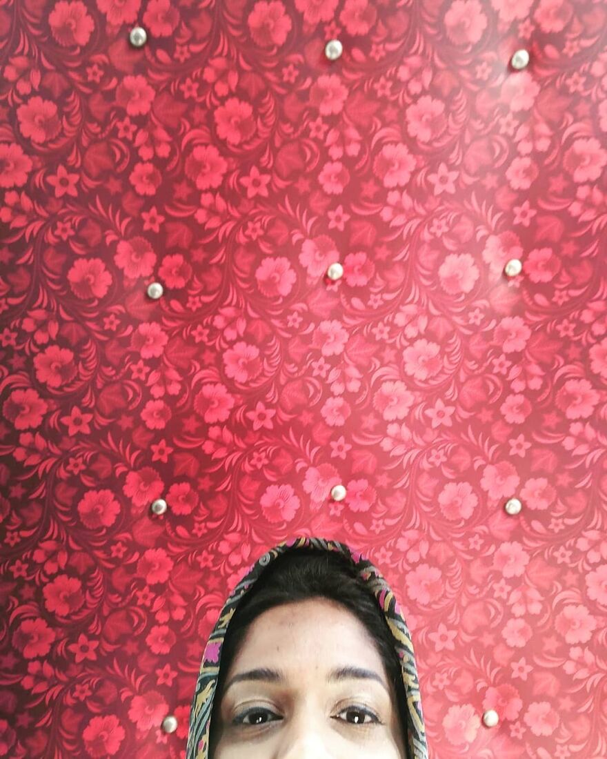 Journalist Has A Hobby Taking Pictures Of The Roof Of Taxis In Mumbai And His Collection Is Incredible