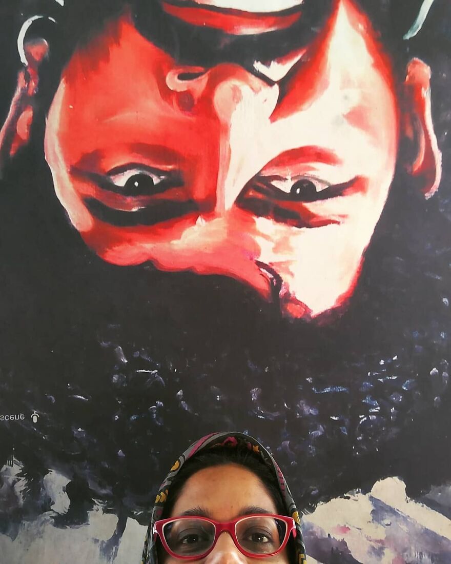 Journalist Has A Hobby Taking Pictures Of The Roof Of Taxis In Mumbai And His Collection Is Incredible