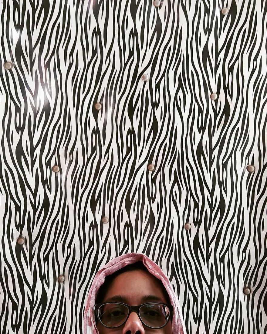 Journalist Has A Hobby Taking Pictures Of The Roof Of Taxis In Mumbai And His Collection Is Incredible