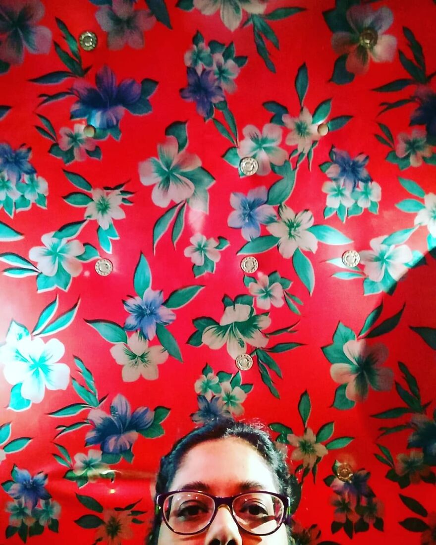 Journalist Has A Hobby Taking Pictures Of The Roof Of Taxis In Mumbai And His Collection Is Incredible