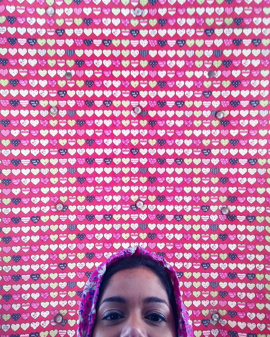 Journalist Has A Hobby Taking Pictures Of The Roof Of Taxis In Mumbai And His Collection Is Incredible