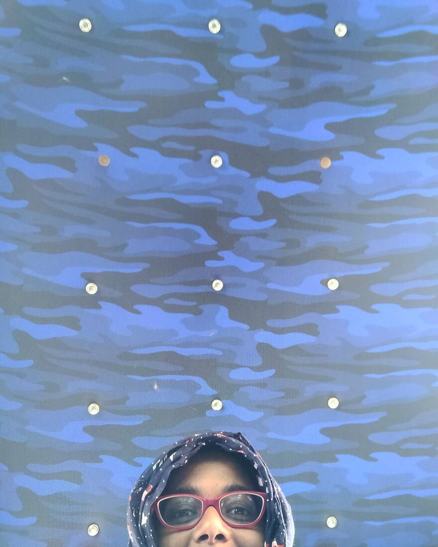 Journalist Has A Hobby Taking Pictures Of The Roof Of Taxis In Mumbai And His Collection Is Incredible