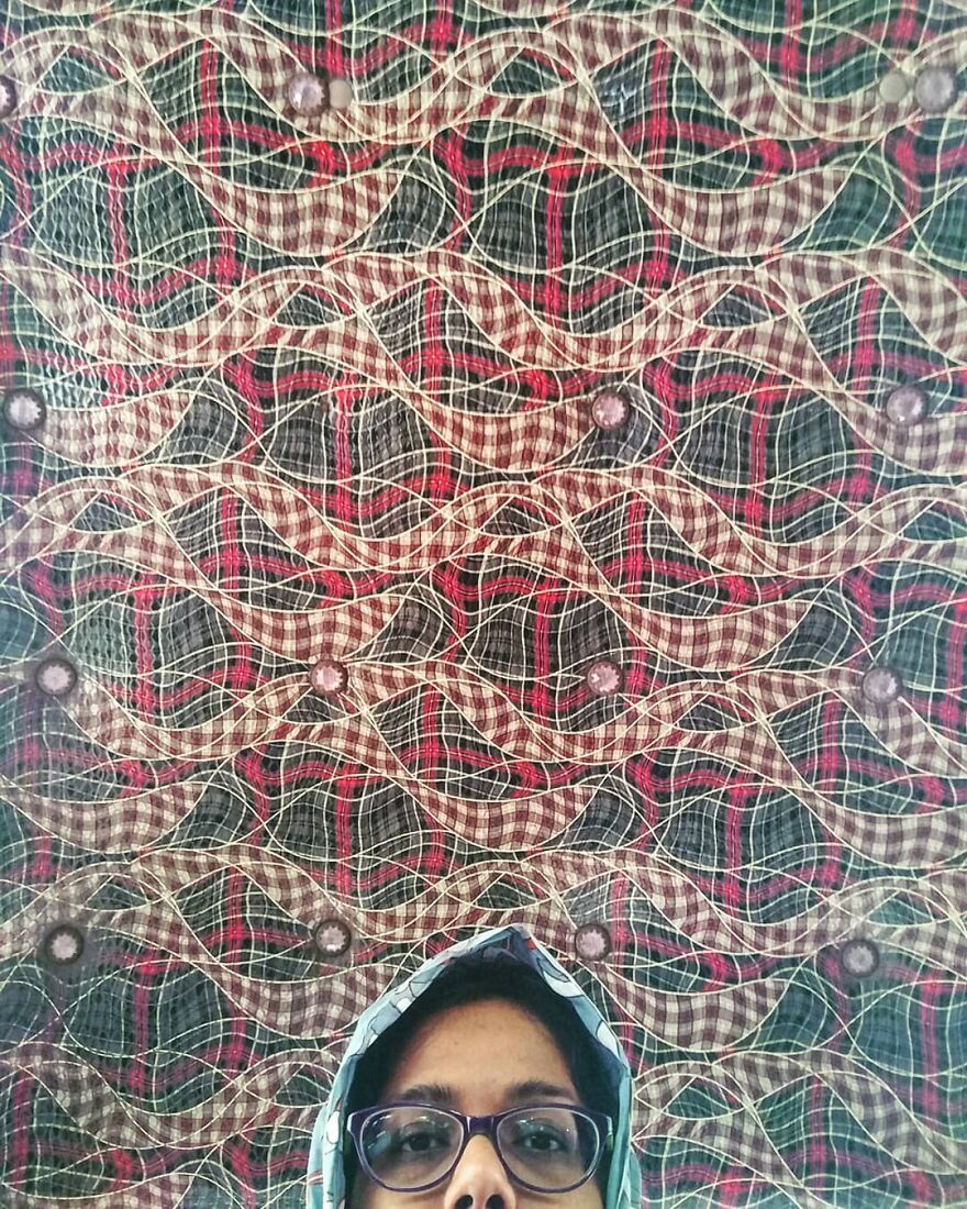 Journalist Has A Hobby Taking Pictures Of The Roof Of Taxis In Mumbai And His Collection Is Incredible