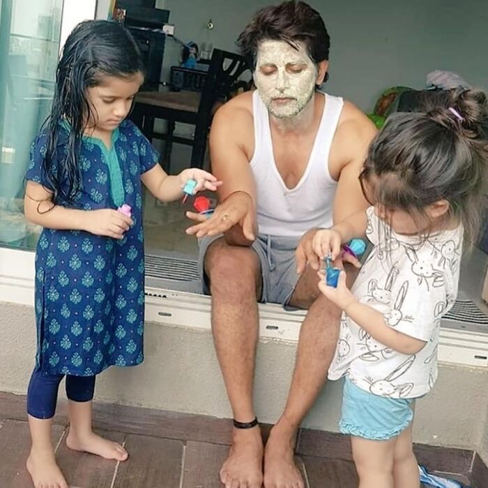 Bella And Vienna - When You Come To Our Salon, You Have To Listen To What We Say