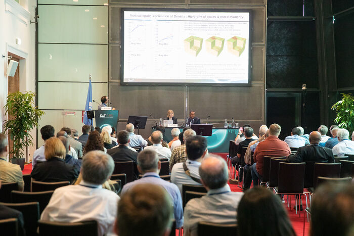 Redditors Share 24 Scams They Fell For So Others Won’t