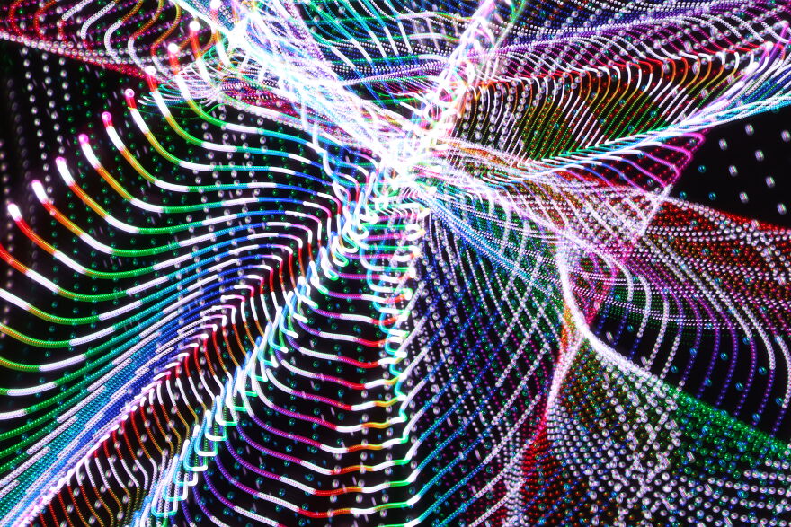 Checkout My Trippy, Trail-Infused Portraits Created After Nearly A Decade Of Experience Making Photographic Art With Only Light