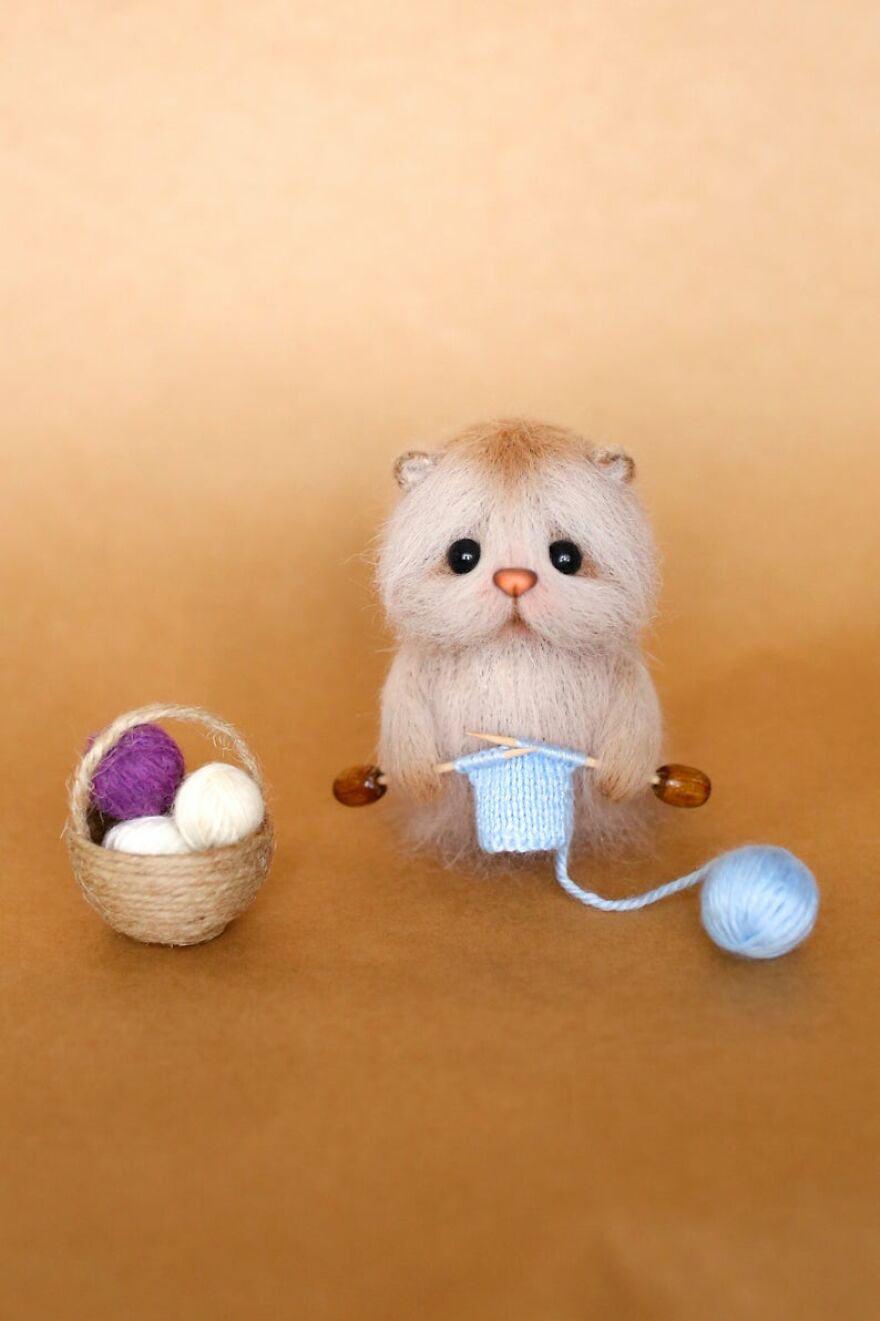 Miniature-Crochet-Toys-Patterns-Svetlana-Gromova