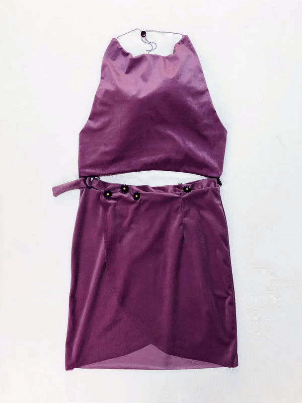 Flexible Dresses Brought To Life With Stop-Motion Flexible Dresses Brought To Life With Stop-Motion