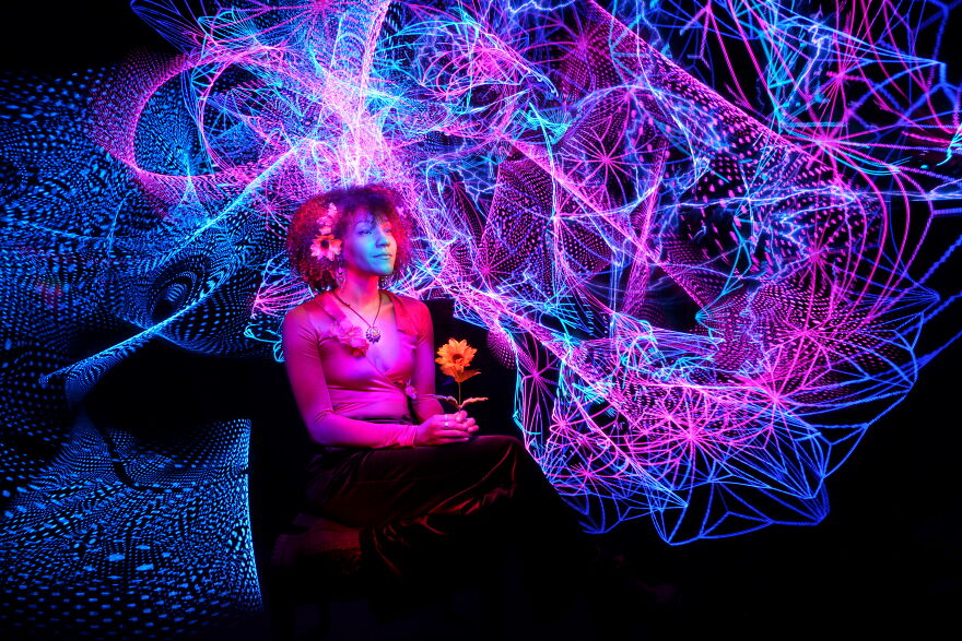 Checkout My Trippy, Trail-Infused Portraits Created After Nearly A Decade Of Experience Making Photographic Art With Only Light