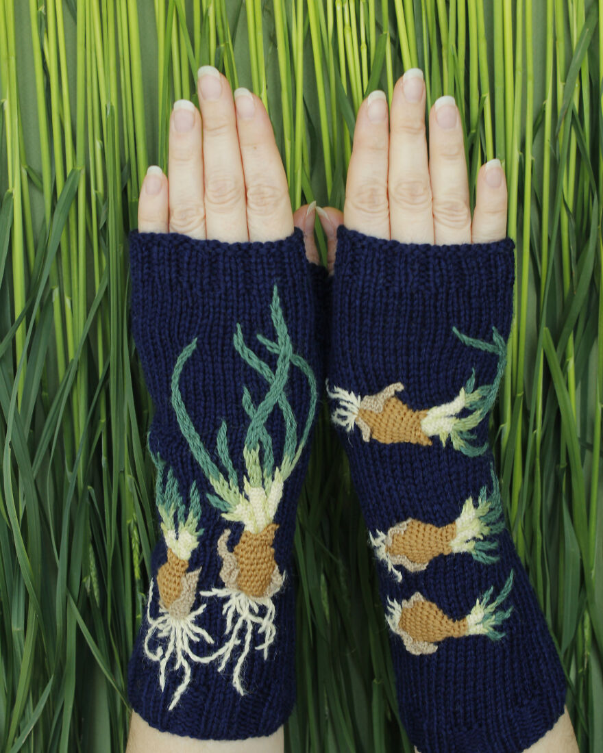 I Borrow Ideas From Nature And Create Unique Gloves With Nature-Inspired Embroidery