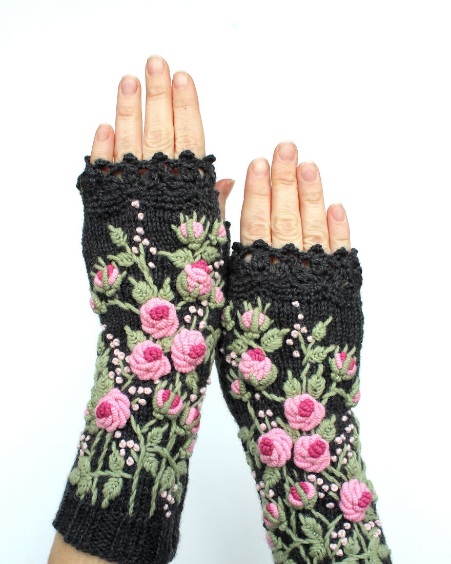 I Borrow Ideas From Nature And Create Unique Gloves With Nature-Inspired Embroidery