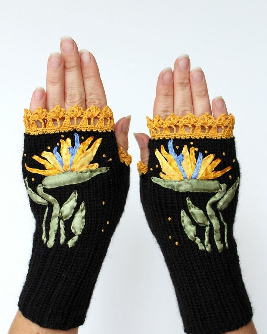 I Borrow Ideas From Nature And Create Unique Gloves With Nature-Inspired Embroidery