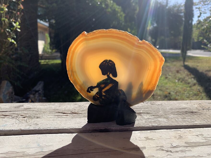 I Used Ink, Agate Crystals And Stained Glass To Make Surreal, Atmospheric Art