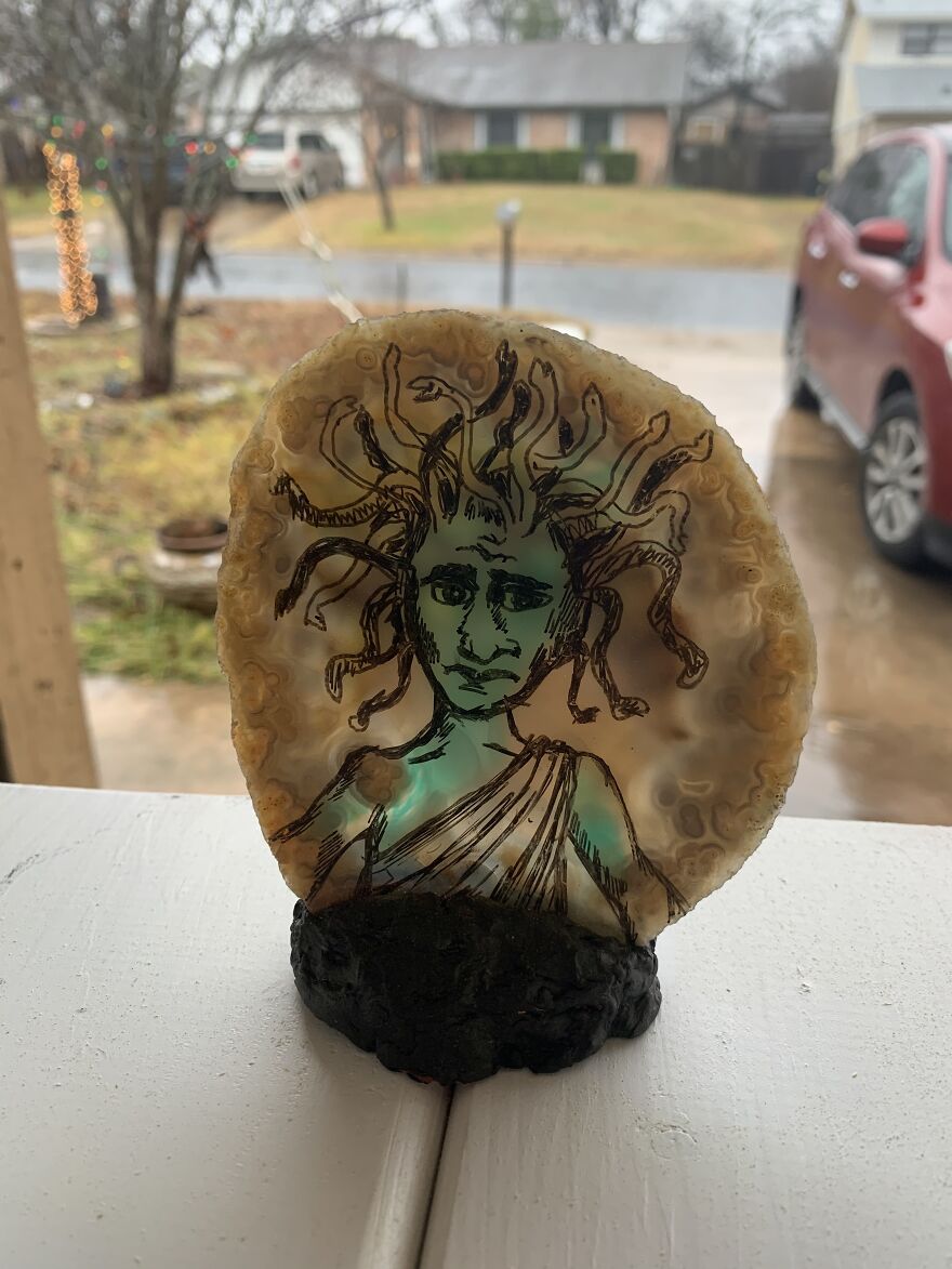 I Used Ink, Agate Crystals And Stained Glass To Make Surreal, Atmospheric Art