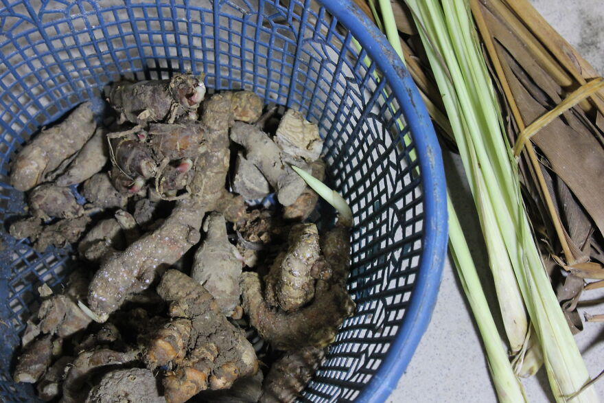 When Photographer Are Invited To Cook, Cooking Becomes Long Because It Is Busy Photographing The Ingredients