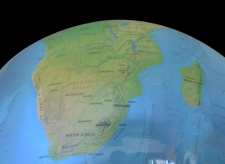 I Create Large Earth Globes From Gypsum And Natural Pigments (16 Pics) I Create Large Earth Globes From Gypsum And Natural Pigments (16 Pics)