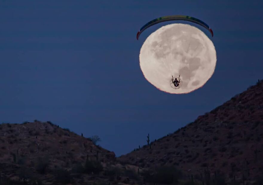 Meet Zach Cooley, The Photographer Who Calls Himself A "Moon Chaser" (50 Pics)