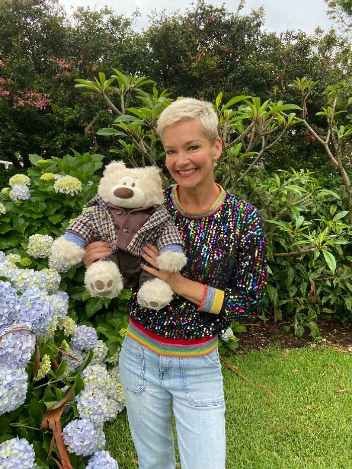 My Seven-Year-Old Daughter Has Epilepsy, So I'm Trying To Sell A Fancy Version Of Her Teddy Bear For A Million Dollars To Fund Research My Seven-Year-Old Daughter Has Epilepsy, So I'm Trying To Sell A Fancy Version Of Her Teddy Bear For A Million Dollars To Fund Research