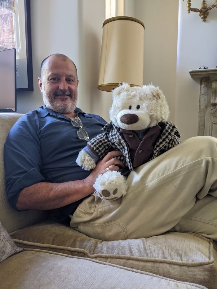 My Seven-Year-Old Daughter Has Epilepsy, So I'm Trying To Sell A Fancy Version Of Her Teddy Bear For A Million Dollars To Fund Research My Seven-Year-Old Daughter Has Epilepsy, So I'm Trying To Sell A Fancy Version Of Her Teddy Bear For A Million Dollars To Fund Research