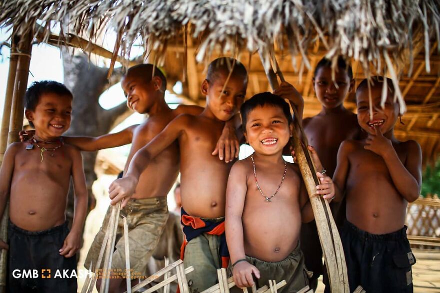 Photographer Manages To Capture The Soul Emotion Of Bangladesh's Population