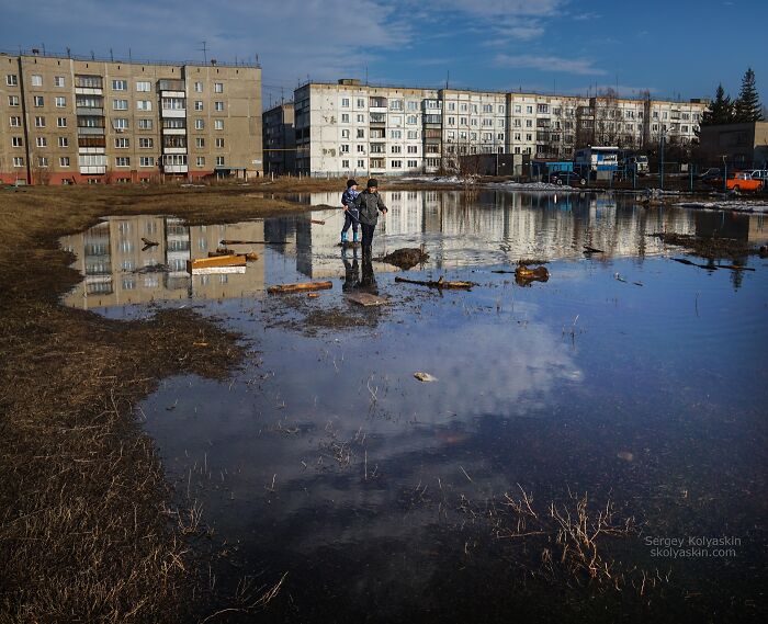 Fishermen Of Spring Puddles