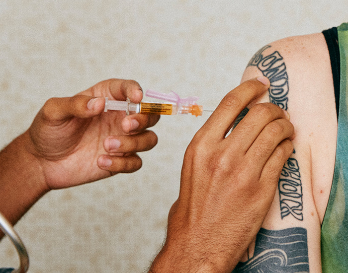 Science Communicator Goes Viral After Her "Explain Like I'm 5" Explanation Of Vaccines Entices 38K People On Twitter