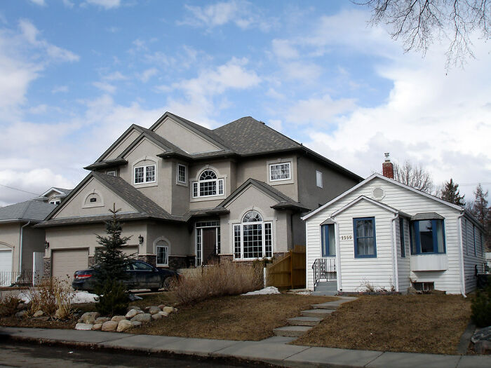 30 Things Americans Can't Seem To Live Without, As Observed By Non-Americans