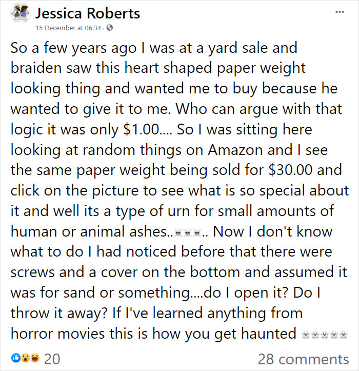 Woman Realizes The $1 "Paperweight" She Bought Is Actually An Urn With Someone's Ashes, Finds The Owners