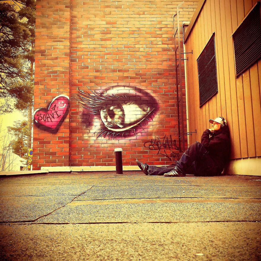 Artist Transforms Electrical Cabinets To Beautiful Outdoor Art Exhibition Artist Transforms Electrical Cabinets To Beautiful Outdoor Art Exhibition