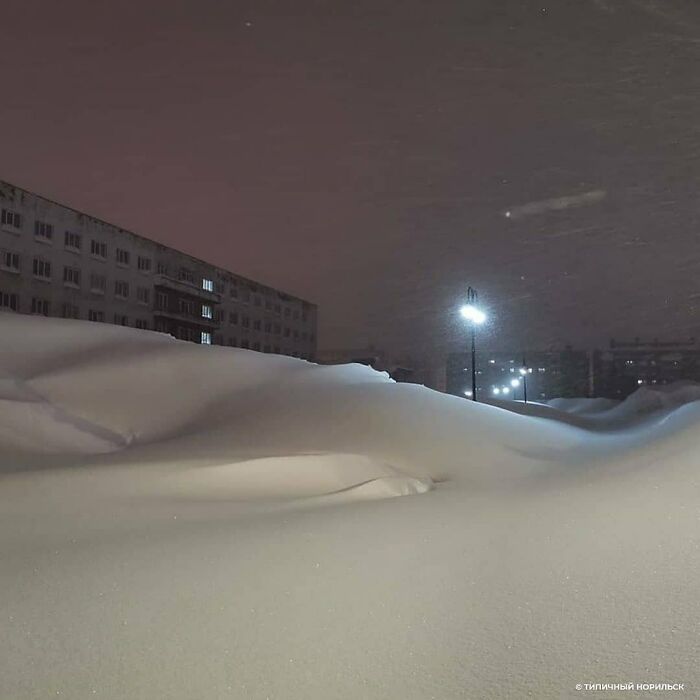 Amazing-Snowfall-Russia-Pics