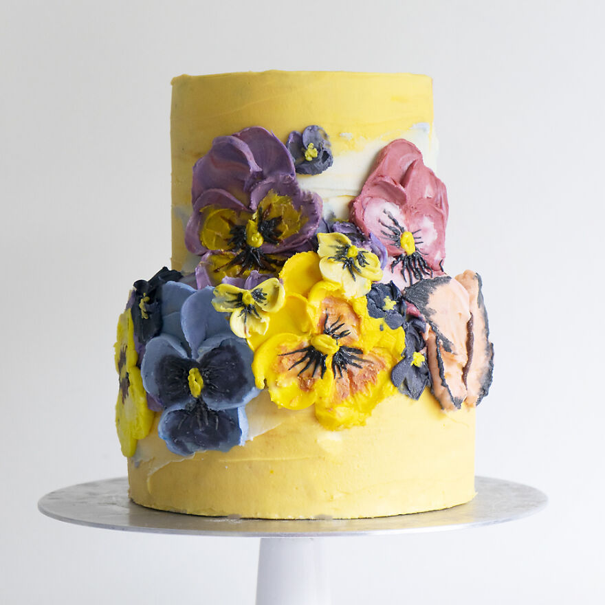Pansy Cake!