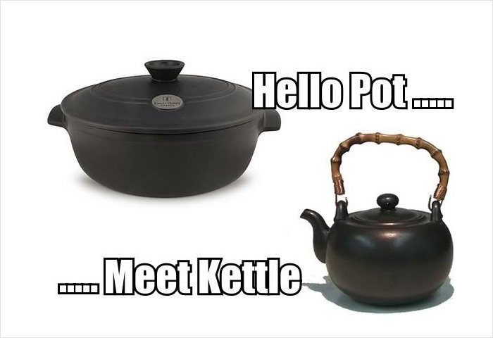 "Karen" Keeps Leaving Notes Complaining About Woman's Decorations, Woman Responds By Adding Even More