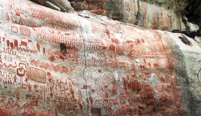 8 Miles Of Prehistoric Paintings Is Discovered In Remote Amazonia And It Showcases Animals That Are Long Gone By Now