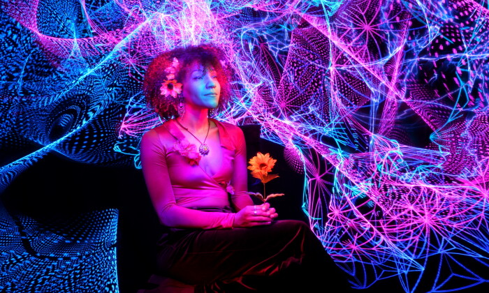 Checkout My Trippy, Trail-Infused Portraits Created After Nearly A Decade Of Experience Making Photographic Art With Only Light