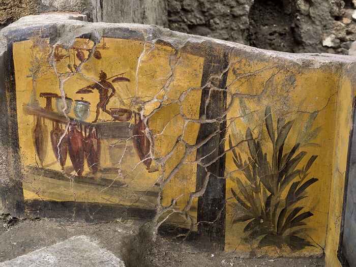 A "Fast Food" Shop Is Uncovered In Pompeii, Depicting Some Of The Dishes They Would Eat A "Fast Food" Shop Is Uncovered In Pompeii, Depicting Some Of The Dishes They Would Eat