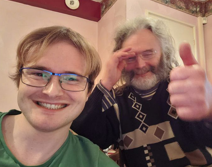 Son Manages To Track Down Homeless Dad After 10+ Years Of Not Seeing Him