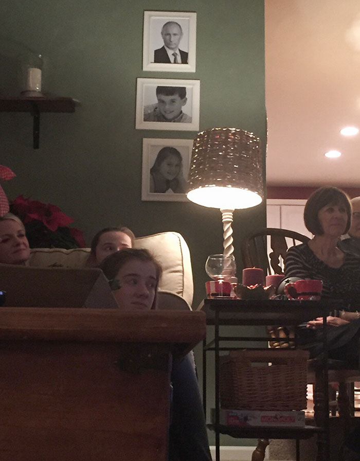 I Replaced A Picture Of My Sister With One Of Vladimir Putin Before My Family Came Over For Christmas, They Haven't Noticed Yet