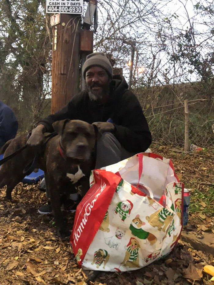Homeless Man Rushes Into A Burning Animal Shelter - Saves Every Animal Homeless Man Rushes Into A Burning Animal Shelter - Saves Every Animal