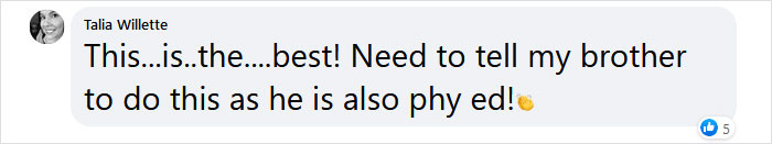 Awesome PE Teacher Decides To Take Hilarious School Photos Each Year Since 2014 And People Love It Awesome PE Teacher Decides To Take Hilarious School Photos Each Year Since 2014 And People Love It